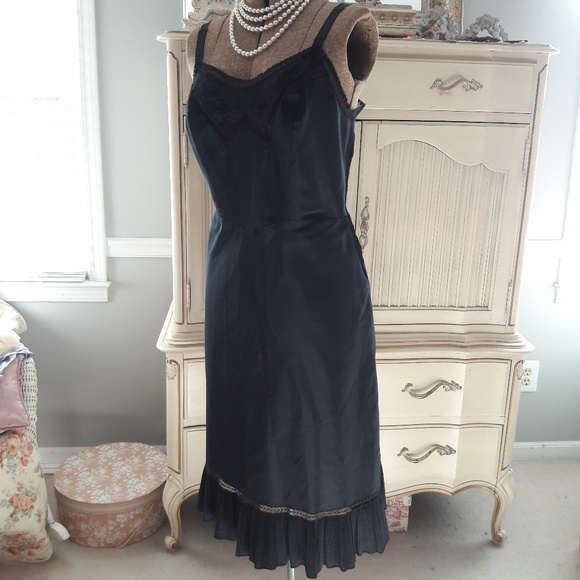 Vintage Other - VIntage 40s "BARBIZON " ENDEAR-TAFREDDA SLIP